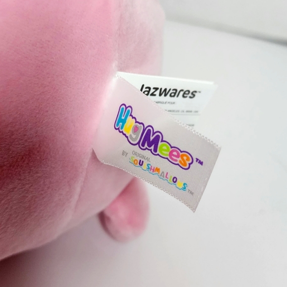 🎄 BRINA 🐾  Pink Bigfoot with Red Scarf HugMee Christmas 2023 Original Squish - Picture 7 of 8